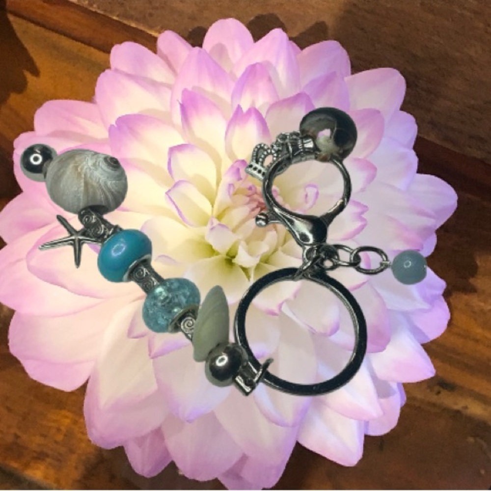 SEA SHORE KEY CHAIN
